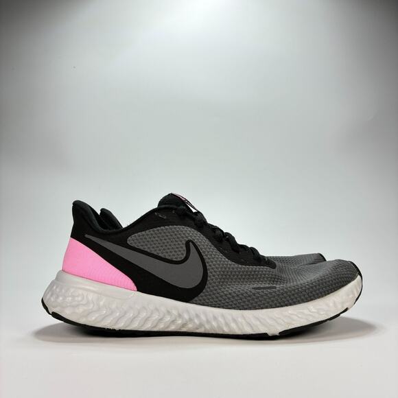 Nike Revolution 5 Gray Pink Running Shoes Lightweight BQ3207-004 Womens Size 8.5 - Picture 1 of 10